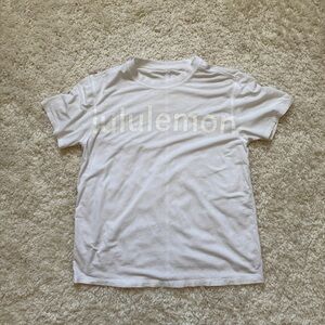 Lululemon athletica All Yours Boyfriend Tee. Size 6. GREAT shape.
